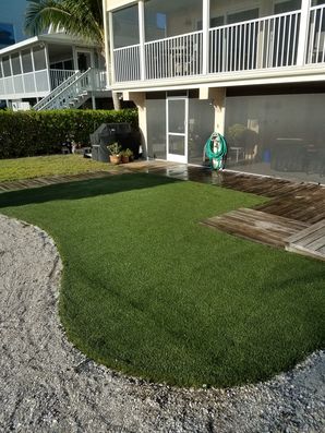 Before & After Installing Synthetic Turf in Lutz, FL (2)